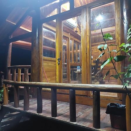 Villa Nam Cat Tien Shack Long House Exterior foto